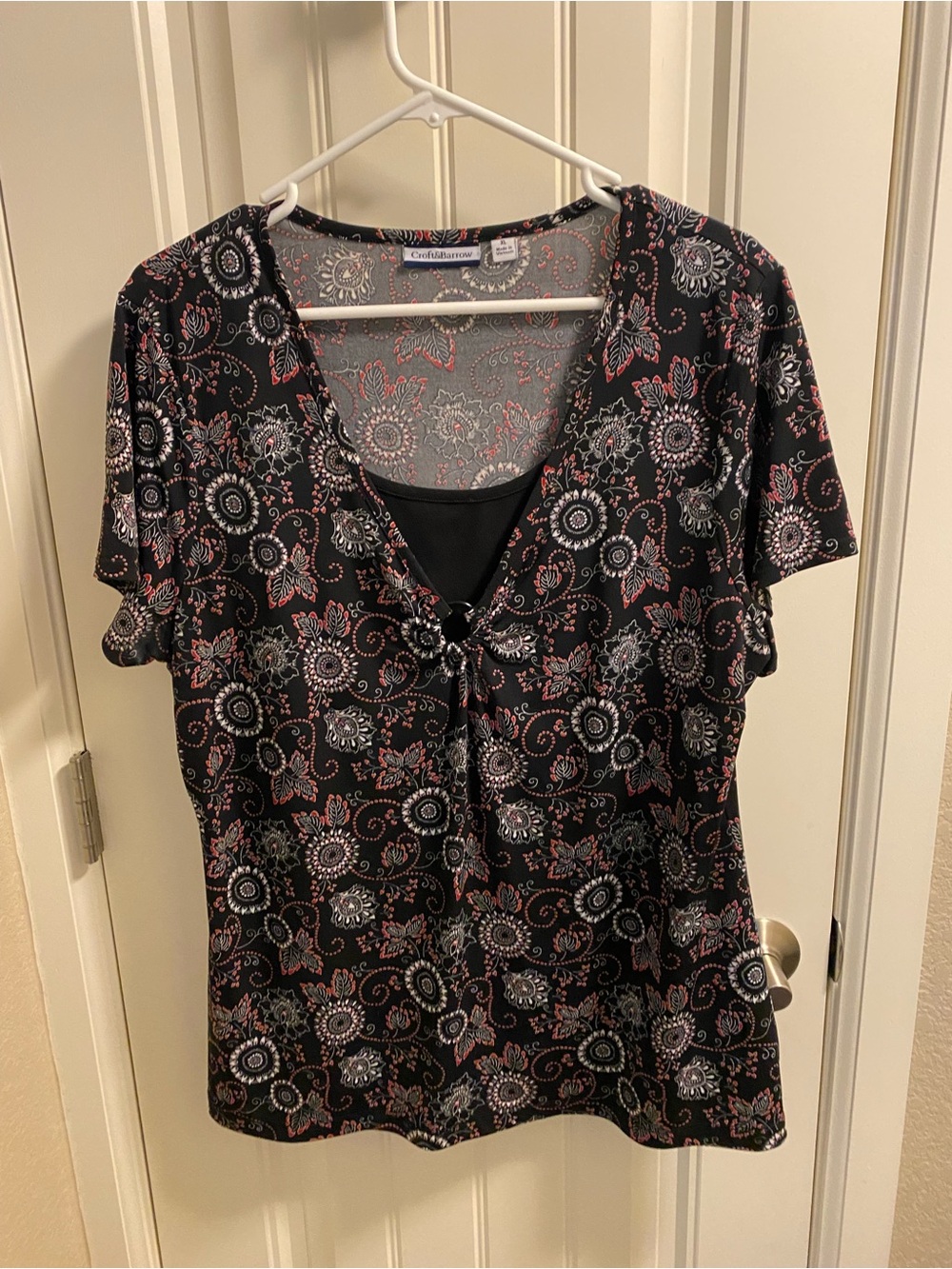 Croft Barrow XL Top Black Floral Pattern Stretch Blouse Short Sleeve Shirt